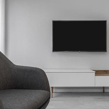 Bleri Apartment, 2 Bedroom, Free Parking Приштина Экстерьер фото