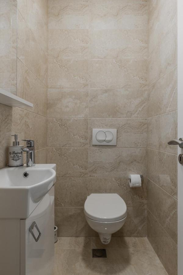 Bleri Apartment, 2 Bedroom, Free Parking Приштина Экстерьер фото